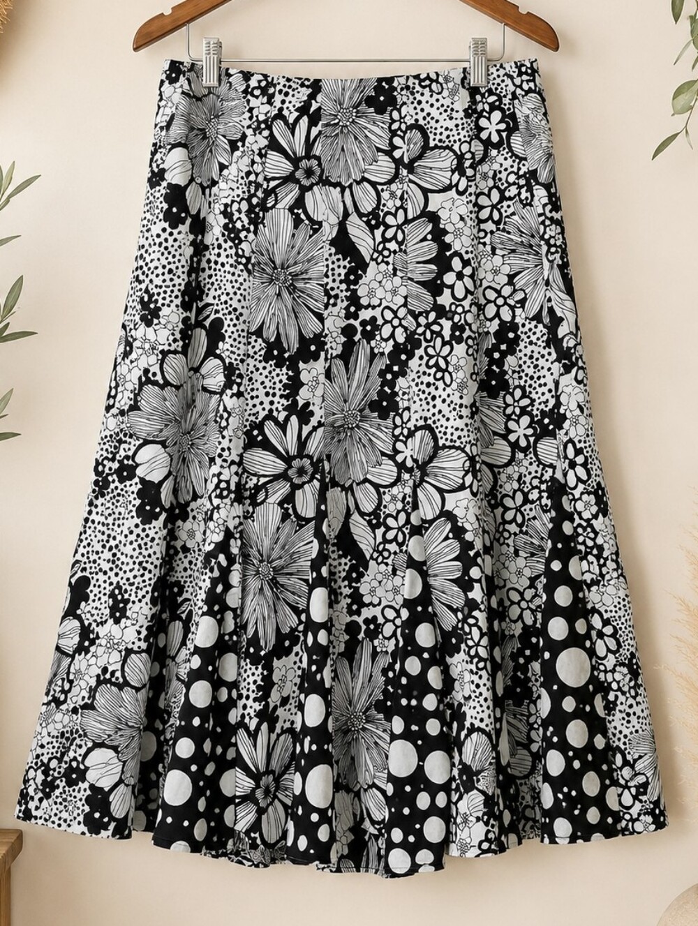 JM Collection Floral A-Line Midi Skirt Black White Cotton Size 16W Monochrome